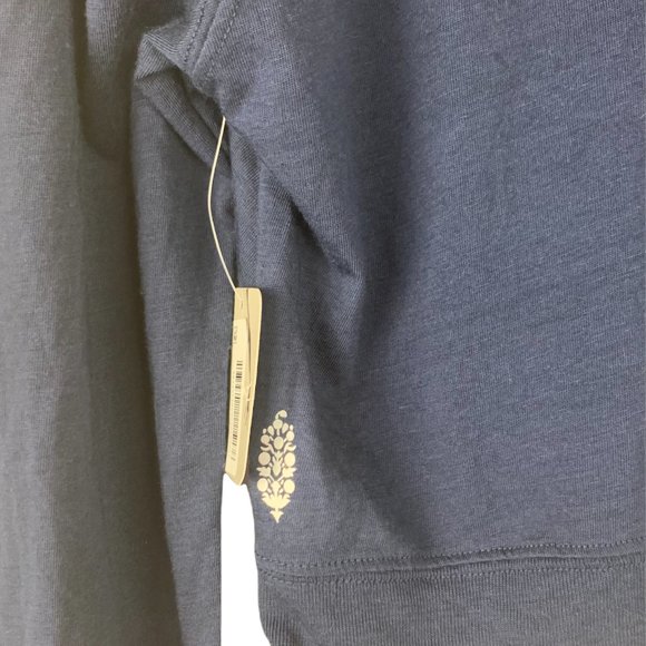 Free People Women's Top Blue Large Knit Undertow Twist Crop - Picture 9 of 10